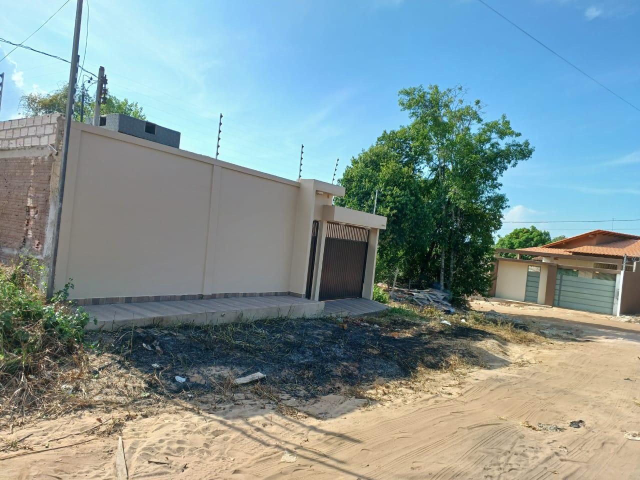 Casa com 2 suítes e piscina para temporada em Alter do Chão
