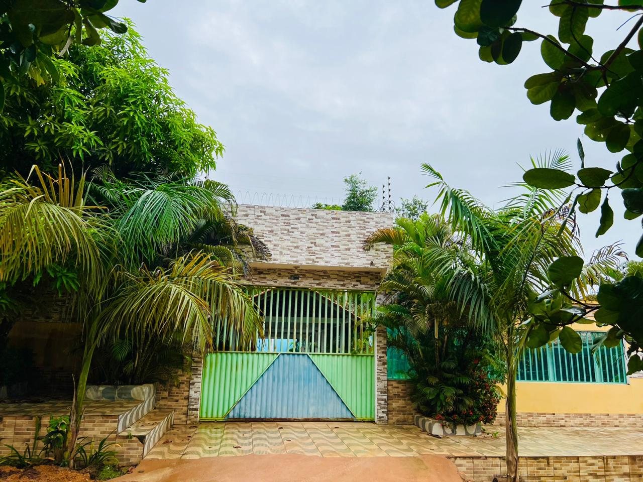 Casa com piscina e 8 dormitórios para temporada em Alter do Chão