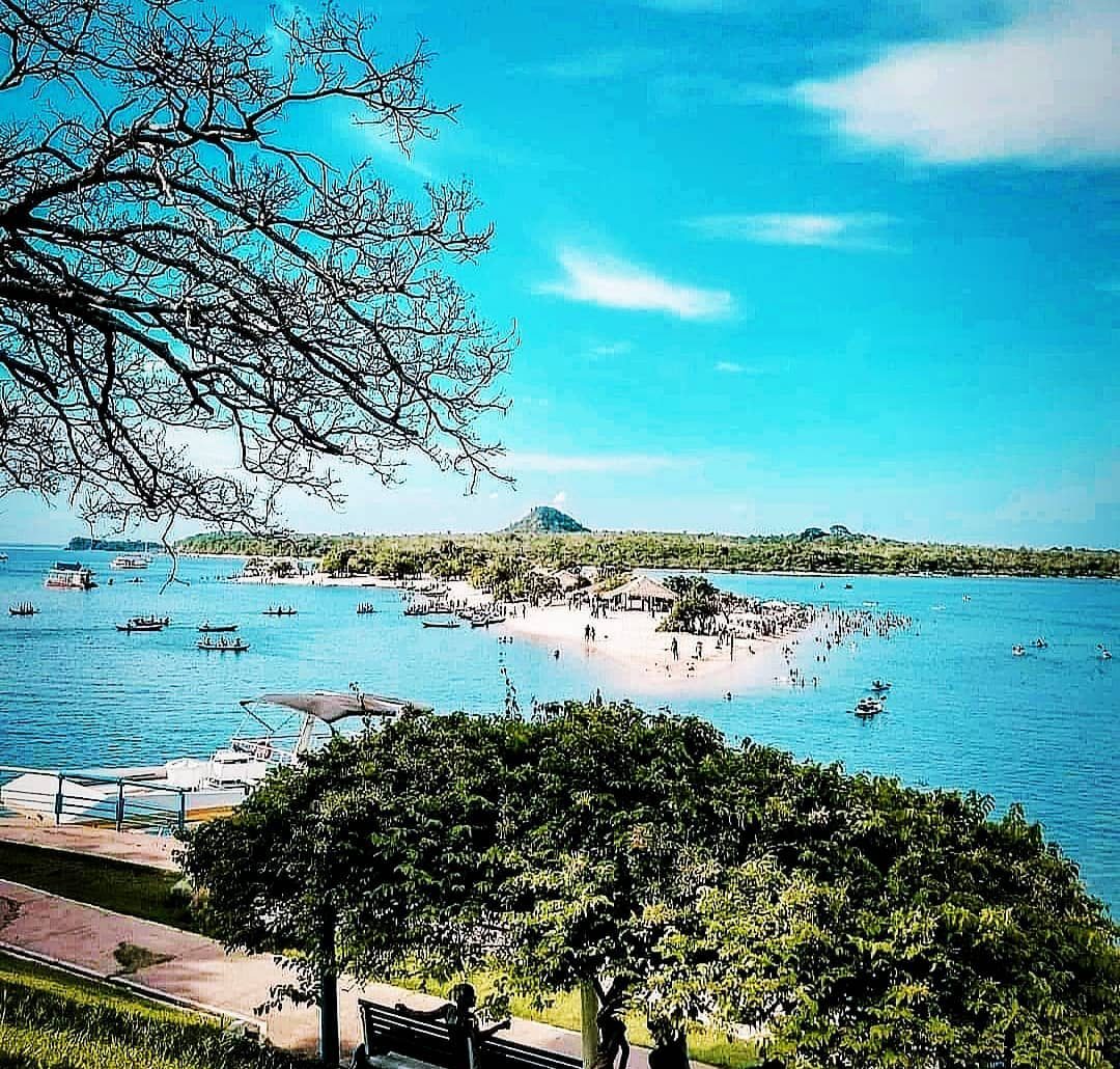 Ilha do Amor — 1 min de carro